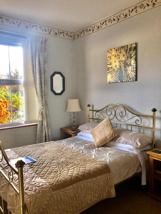 ブロードウェイ Brook House Bed & Breakfast エクステリア 写真