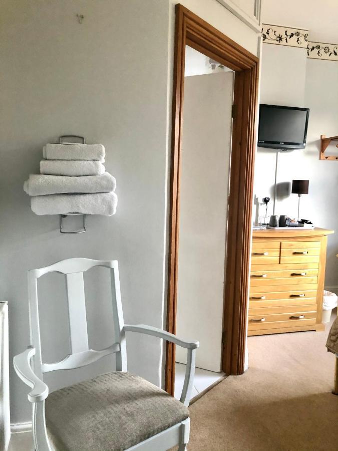ブロードウェイ Brook House Bed & Breakfast エクステリア 写真