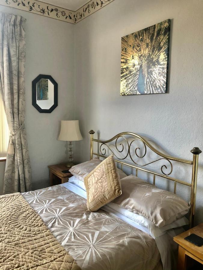 ブロードウェイ Brook House Bed & Breakfast エクステリア 写真