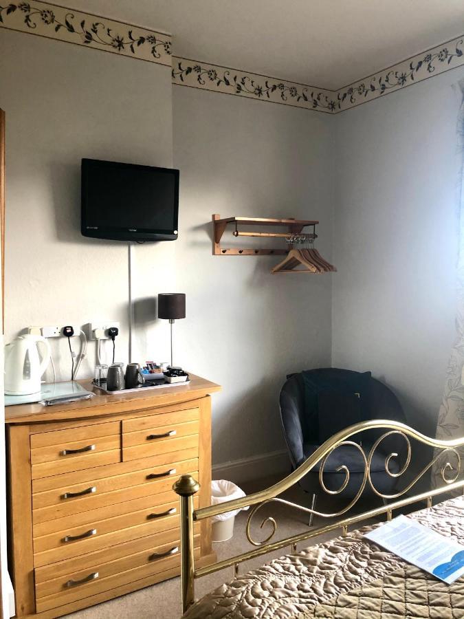 ブロードウェイ Brook House Bed & Breakfast エクステリア 写真