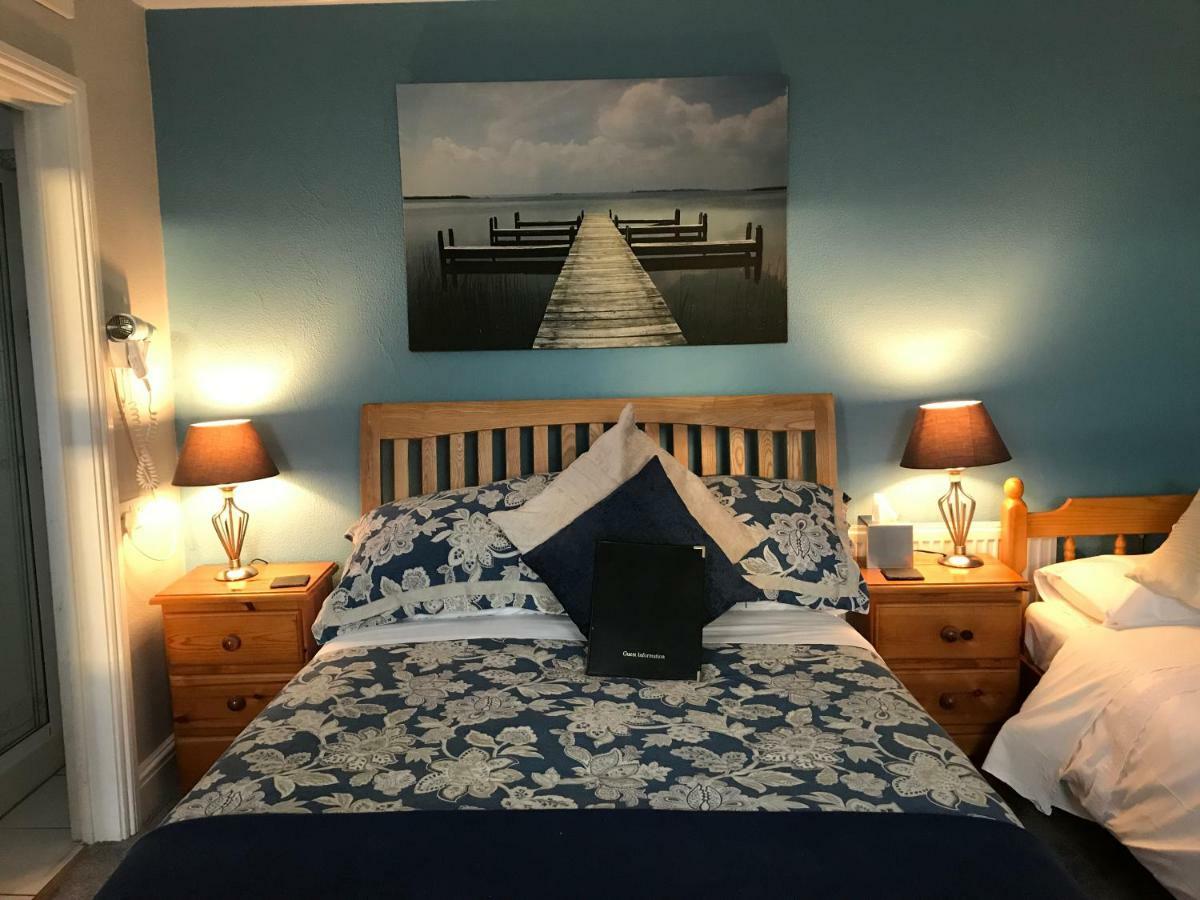 ブロードウェイ Brook House Bed & Breakfast エクステリア 写真